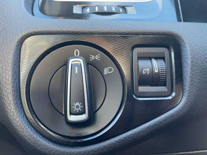 2017 Volkswagen Golf GTI Autobahn