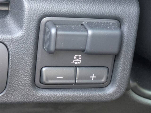 2025 GMC Sierra EV Denali