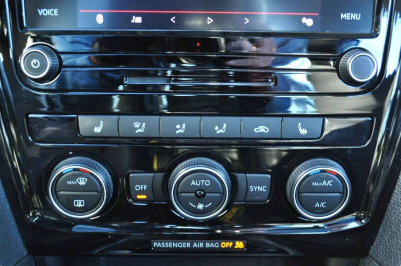 2021 Volkswagen Passat SE