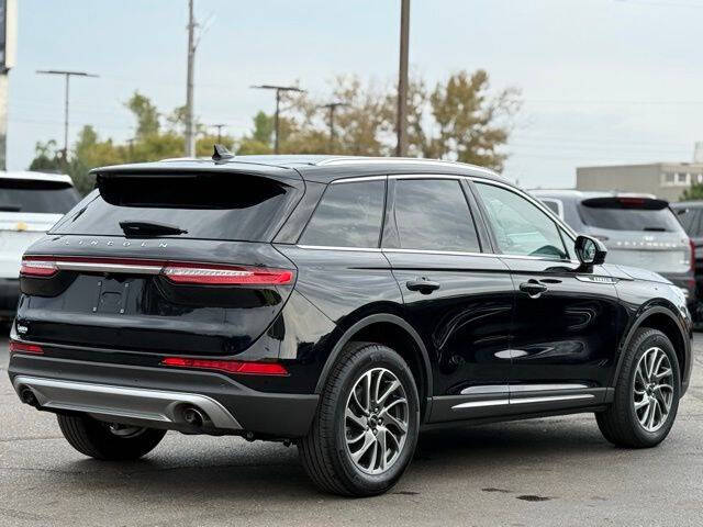 2022 Lincoln Corsair Standard