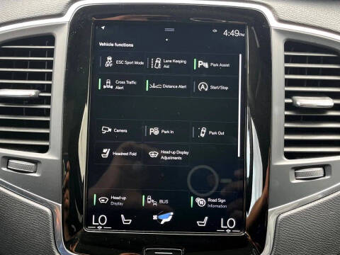 2019 Volvo XC90 T6 Momentum