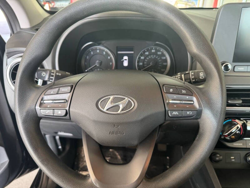 2023 Hyundai Kona SE