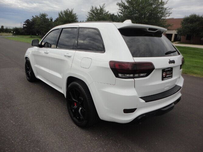 2016 Jeep Grand Cherokee SRT