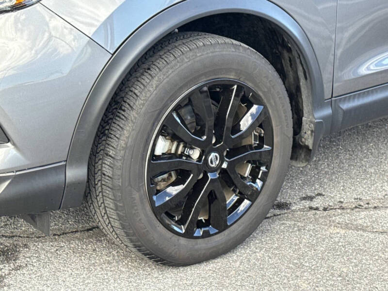 2022 Nissan Rogue Sport SV