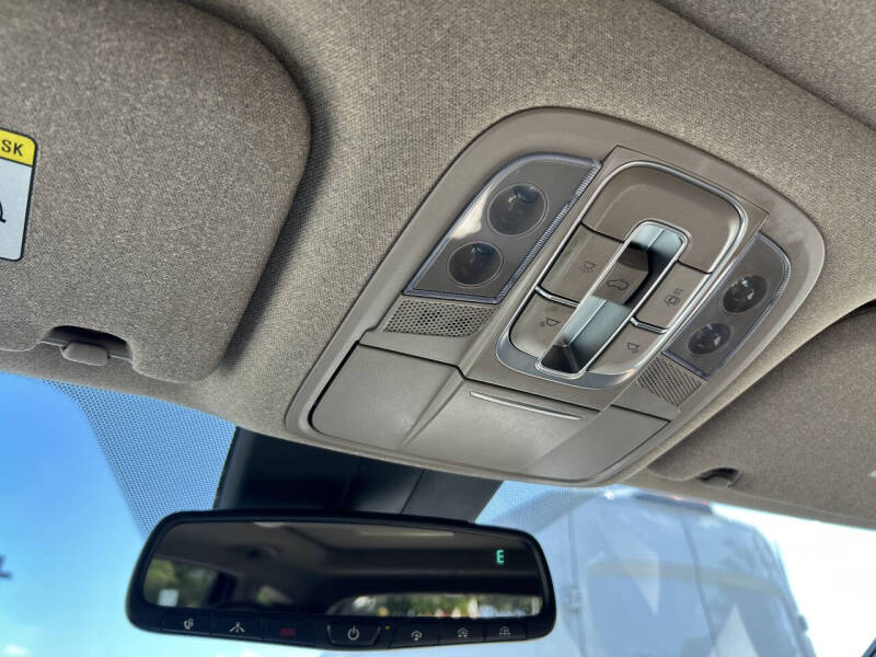 2020 Hyundai Santa Fe SEL 2.0T