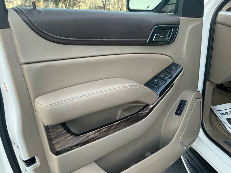 2016 GMC Yukon XL SLT