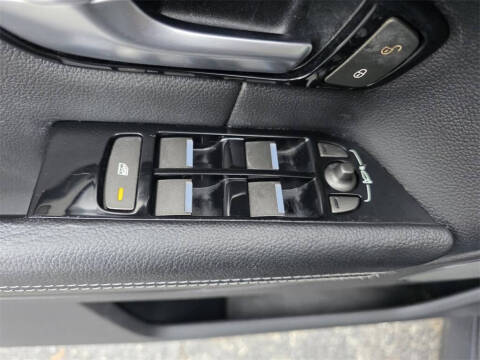 2018 Land Rover Range Rover Evoque SE