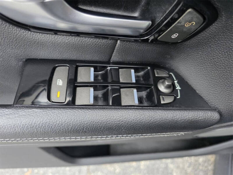 2018 Land Rover Range Rover Evoque SE