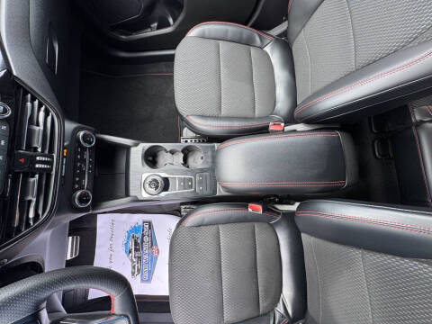 2023 Ford Escape ST-Line Select
