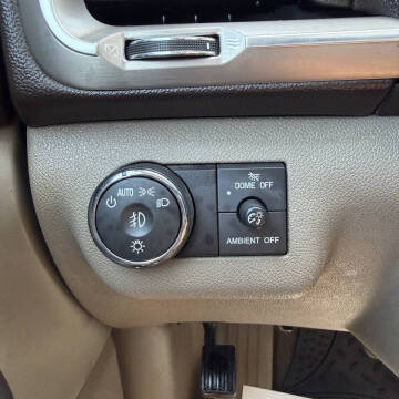 2016 GMC Acadia Denali