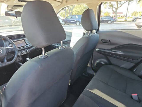 2025 Nissan Kicks Play S