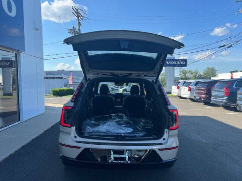 2025 Volvo EX90 Twin Plus 7P