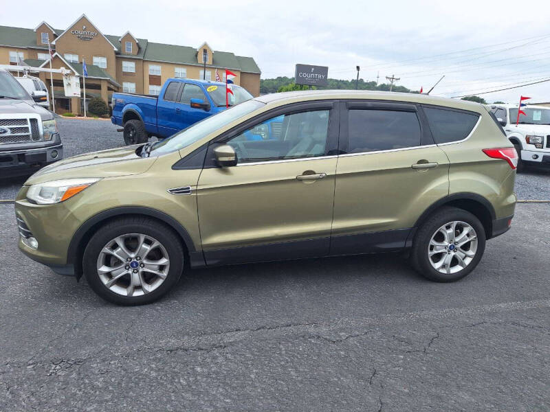 2013 Ford Escape for sale at Hometown Motors in Harrisonburg VA