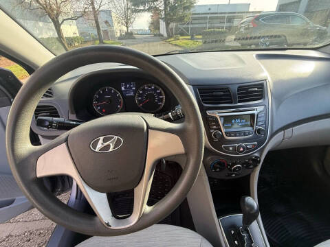 2017 Hyundai Accent