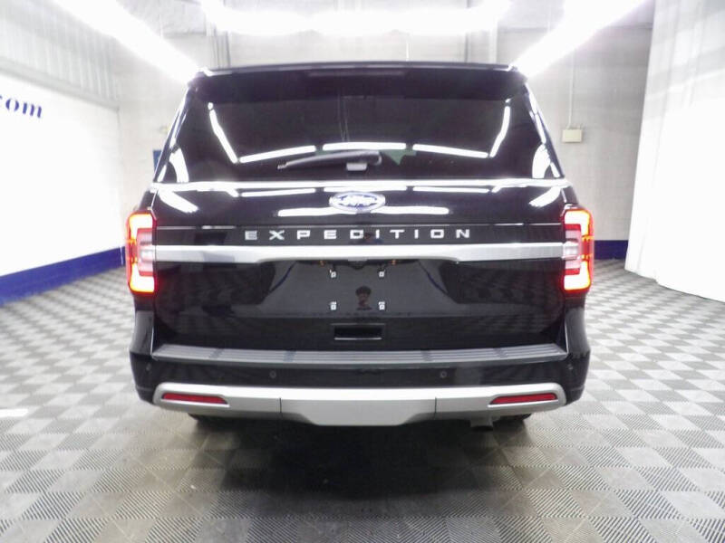 2024 Ford Expedition Platinum