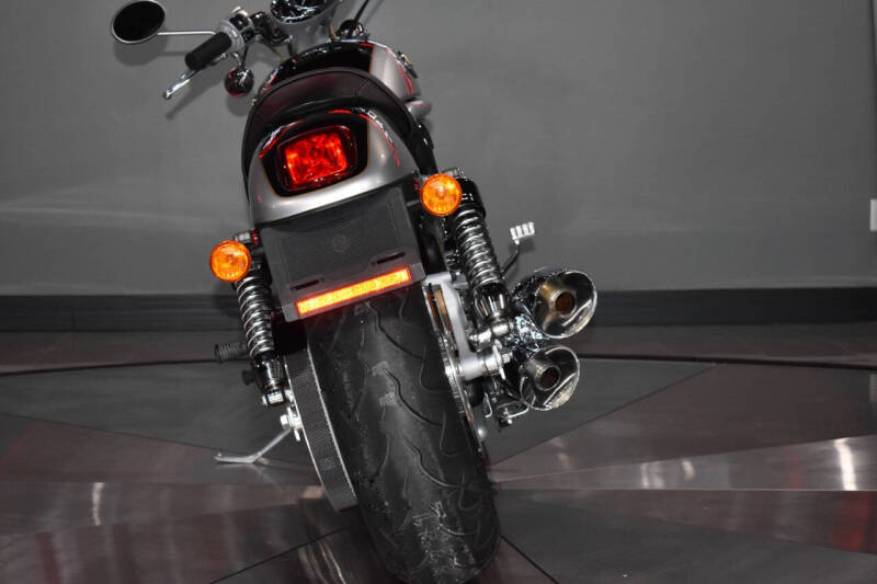 2003 Harley-Davidson V-Rod 100th