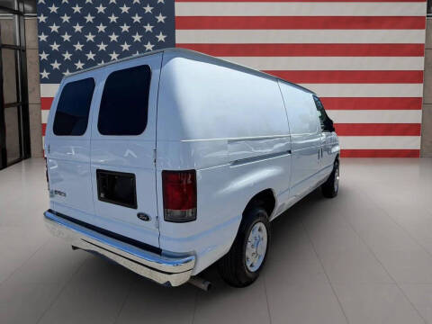 2008 Ford E-Series E-150