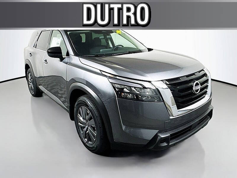 2025 Nissan Pathfinder S