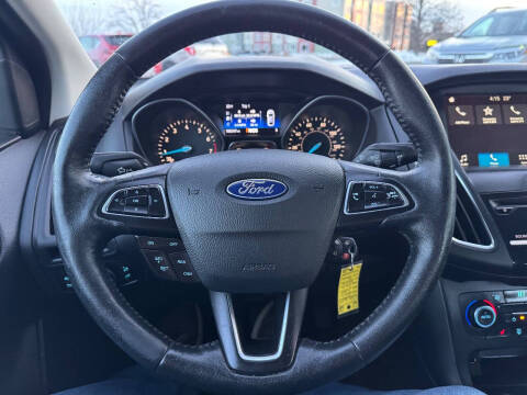 2017 Ford Focus SEL