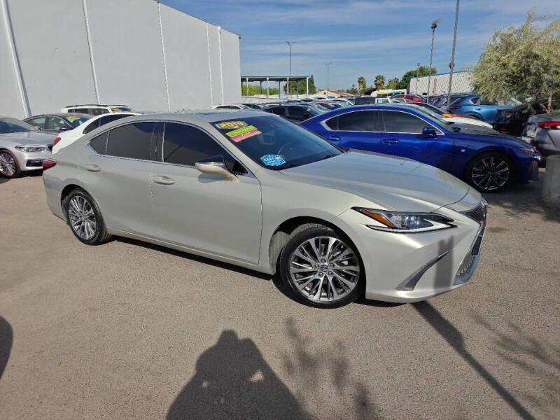 2019 Lexus ES 350