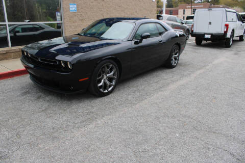 2015 Dodge Challenger SXT Plus