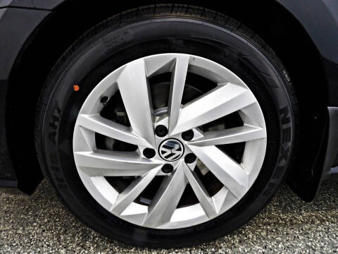 2019 Volkswagen Passat Wolfsburg