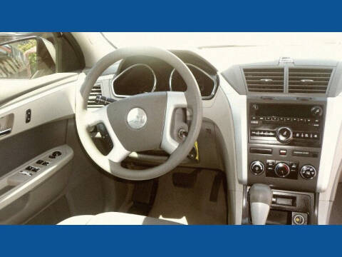 2011 Chevrolet Traverse LS