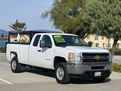 2013 Chevrolet Silverado 2500HD for sale at Esquivel Auto Depot Inc in Rialto CA