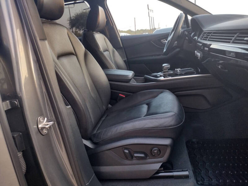 2017 Audi Q7 3.0T quattro Premium Plus