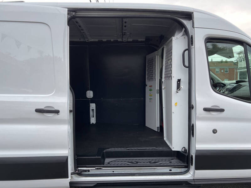 2019 Ford Transit Van Base photo 21