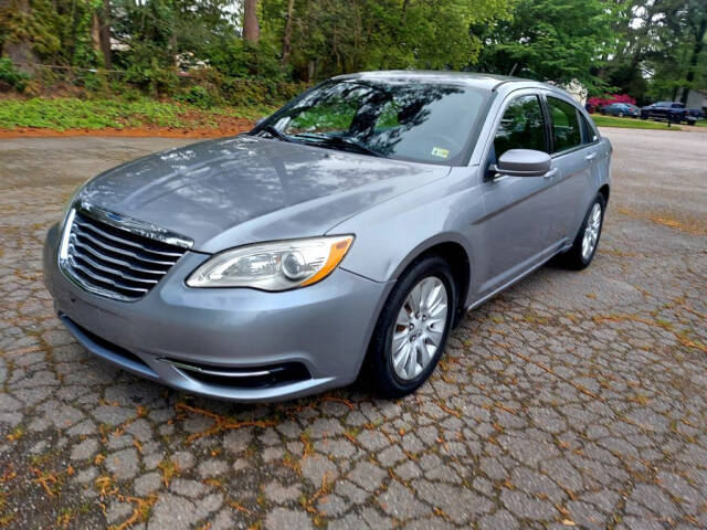 2013 Chrysler 200 for sale at 757 Auto Brokers in Norfolk, VA