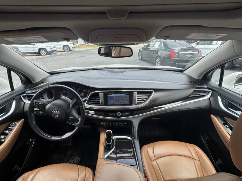 2019 Buick Enclave Essence