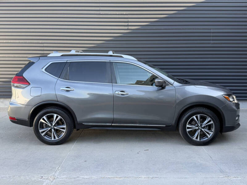 2017 Nissan Rogue SL