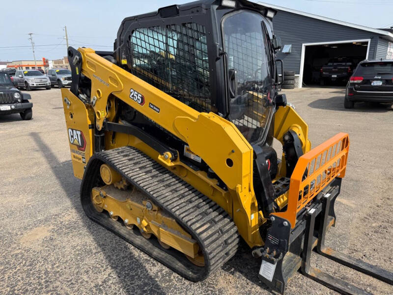 2024 Caterpillar 255 SKID STEER