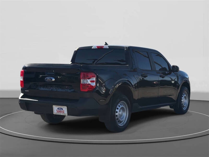 2024 Ford Maverick XL