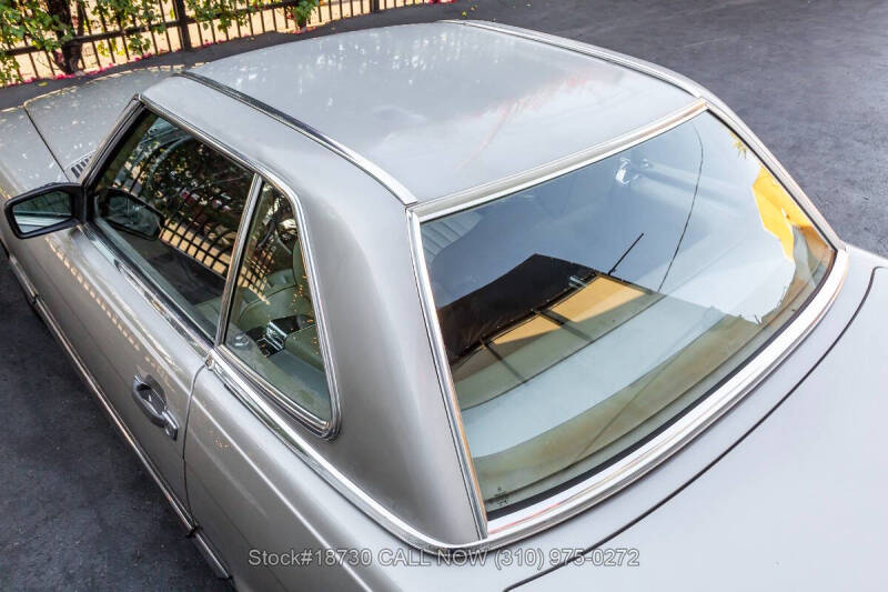 1987 Mercedes-Benz 560SL