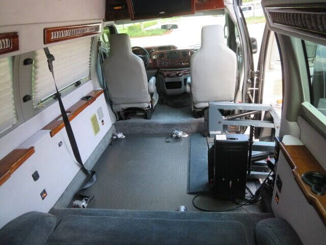 2014 Ford E-Series E-250