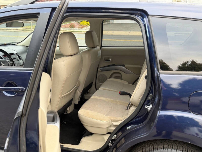 2012 Mitsubishi Outlander SE