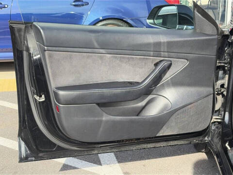 2020 Tesla Model 3 Standard Range