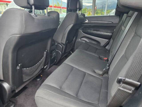 2018 Jeep Grand Cherokee Laredo