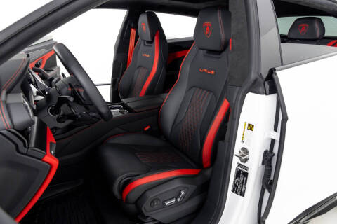 2024 Lamborghini Urus S