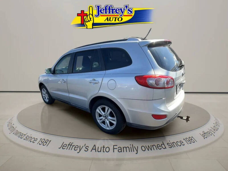 2011 Hyundai Santa Fe SE