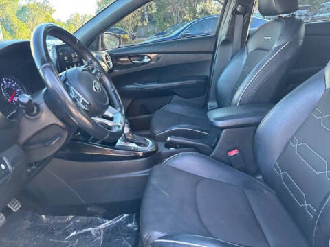 2021 Kia Forte GT Line