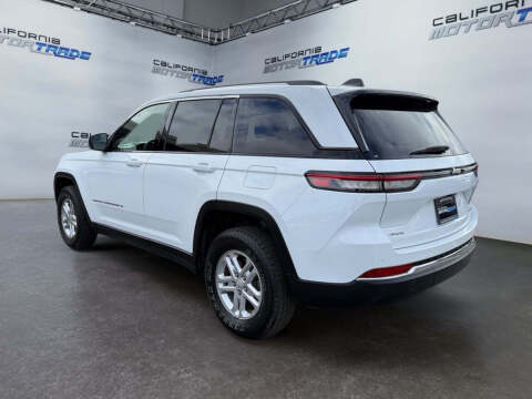 2023 Jeep Grand Cherokee Laredo