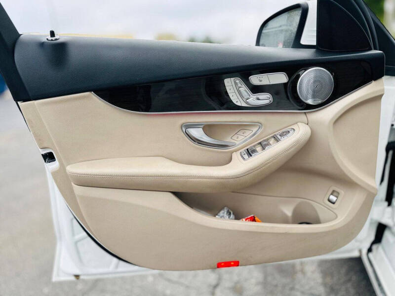 2020 Mercedes-Benz C-Class C 300