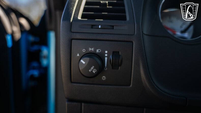 2010 Dodge Challenger SRT8