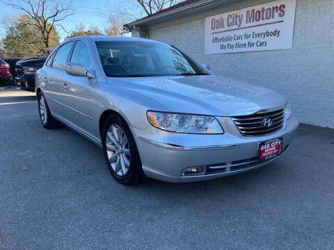 2010 Hyundai Azera for sale at Oak City Motors in Garner NC