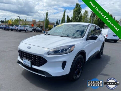 2020 Ford Escape Hybrid