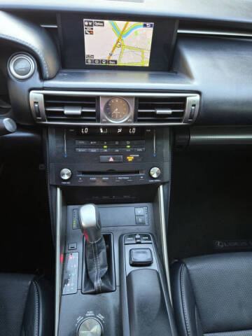 2015 Lexus IS 250
