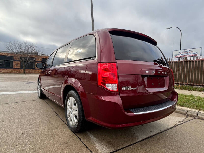 2018 Dodge Grand Caravan SE photo 10